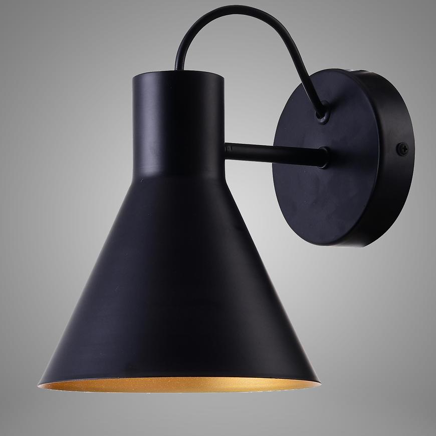 More nástěnná lampa 1x40w E27 černá mat Baumax