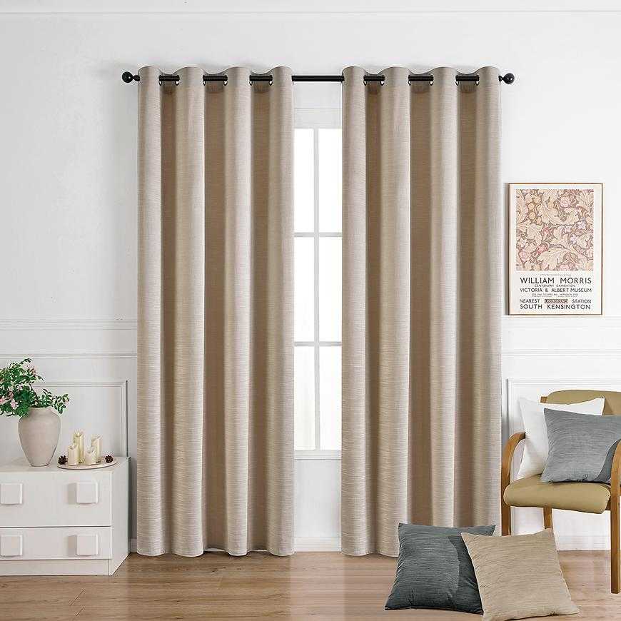 Závěs s oky SOFI VET476/4/210GSM/140x250 béžový Baumax